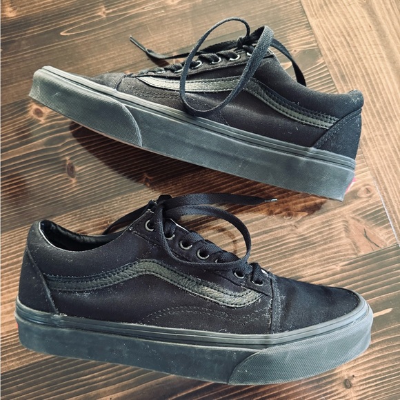 Vans Old Skool Black Monochromatic Sneaker - Picture 1 of 7
